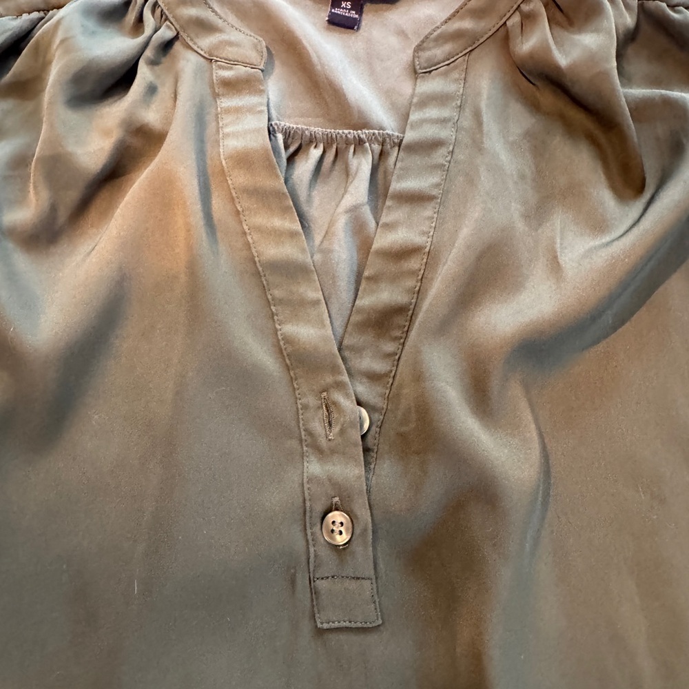 Women's Banana Republic Green Sleeveless Top- Size XS - Picture 5 of 8